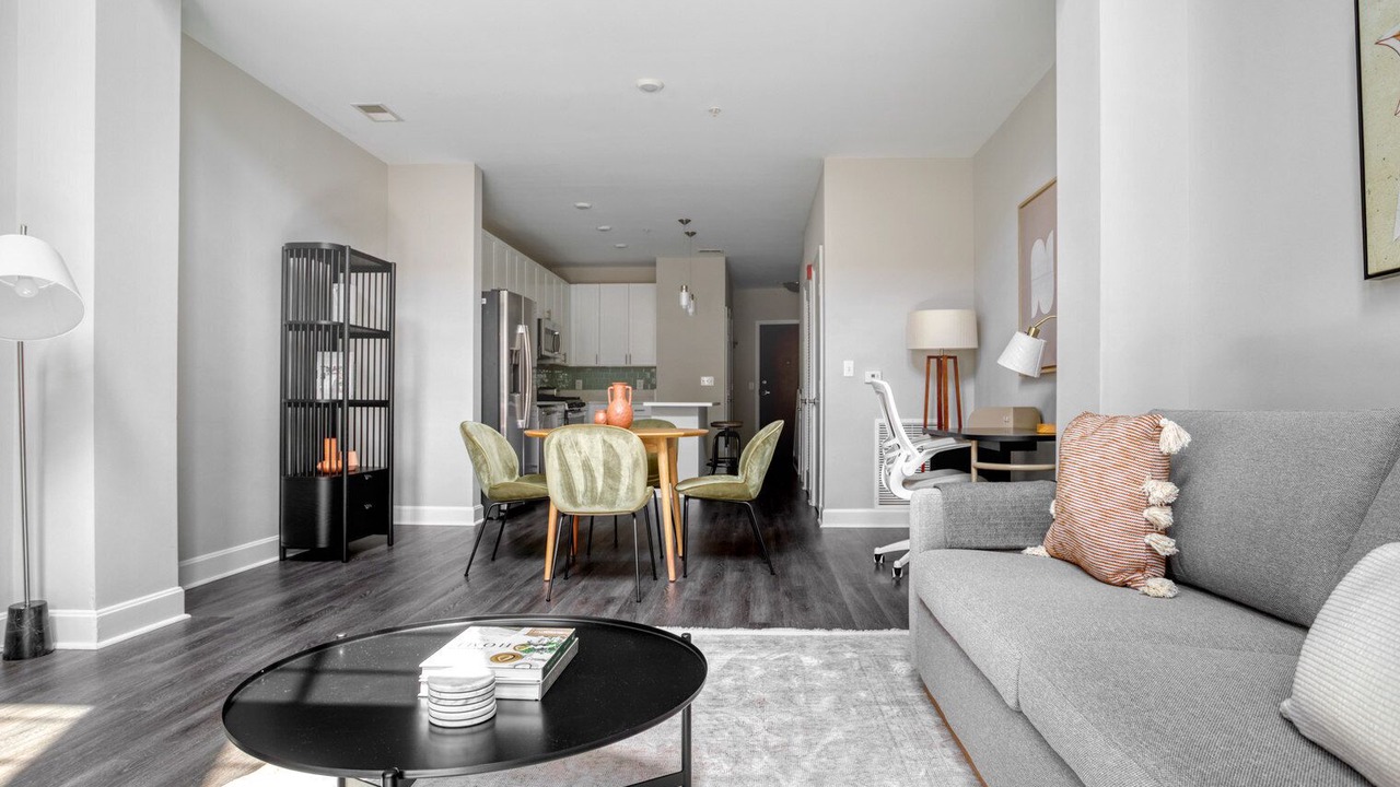 Photo of Livingroom in Bethesda