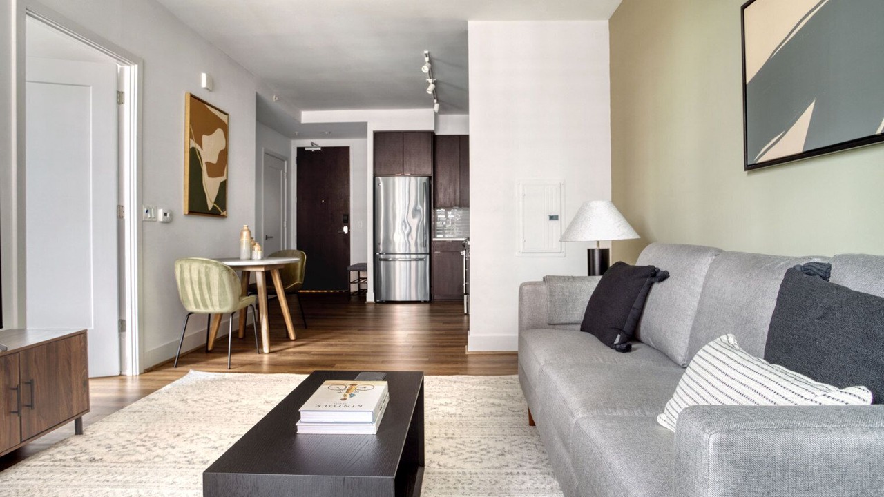 Photo of Livingroom in District Wharf
