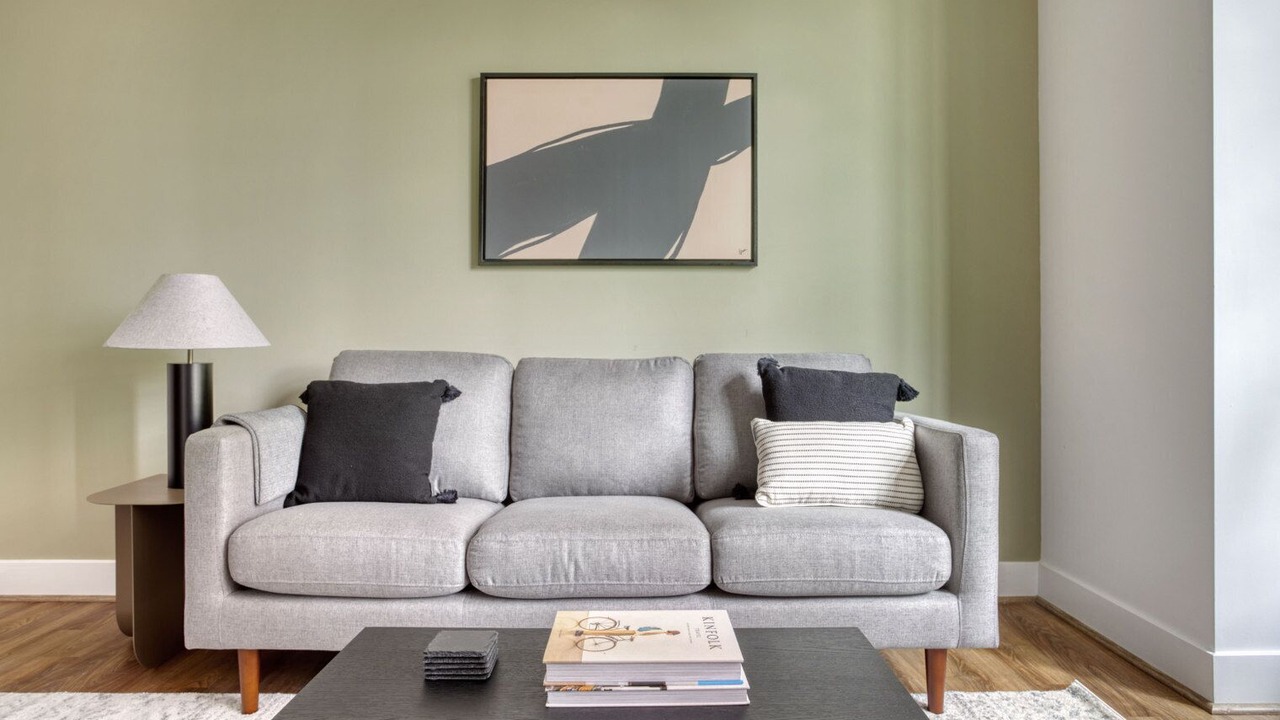 Photo of Livingroom in District Wharf