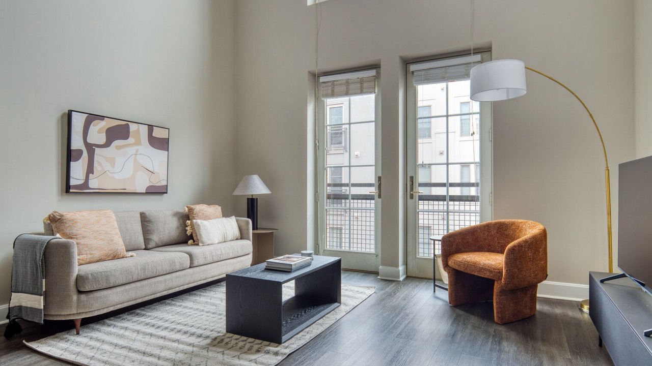 Photo of Livingroom in Bethesda