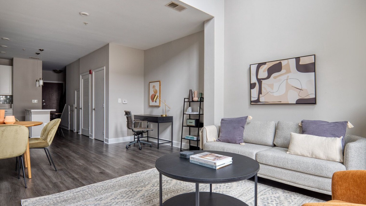 Photo of Livingroom in Bethesda