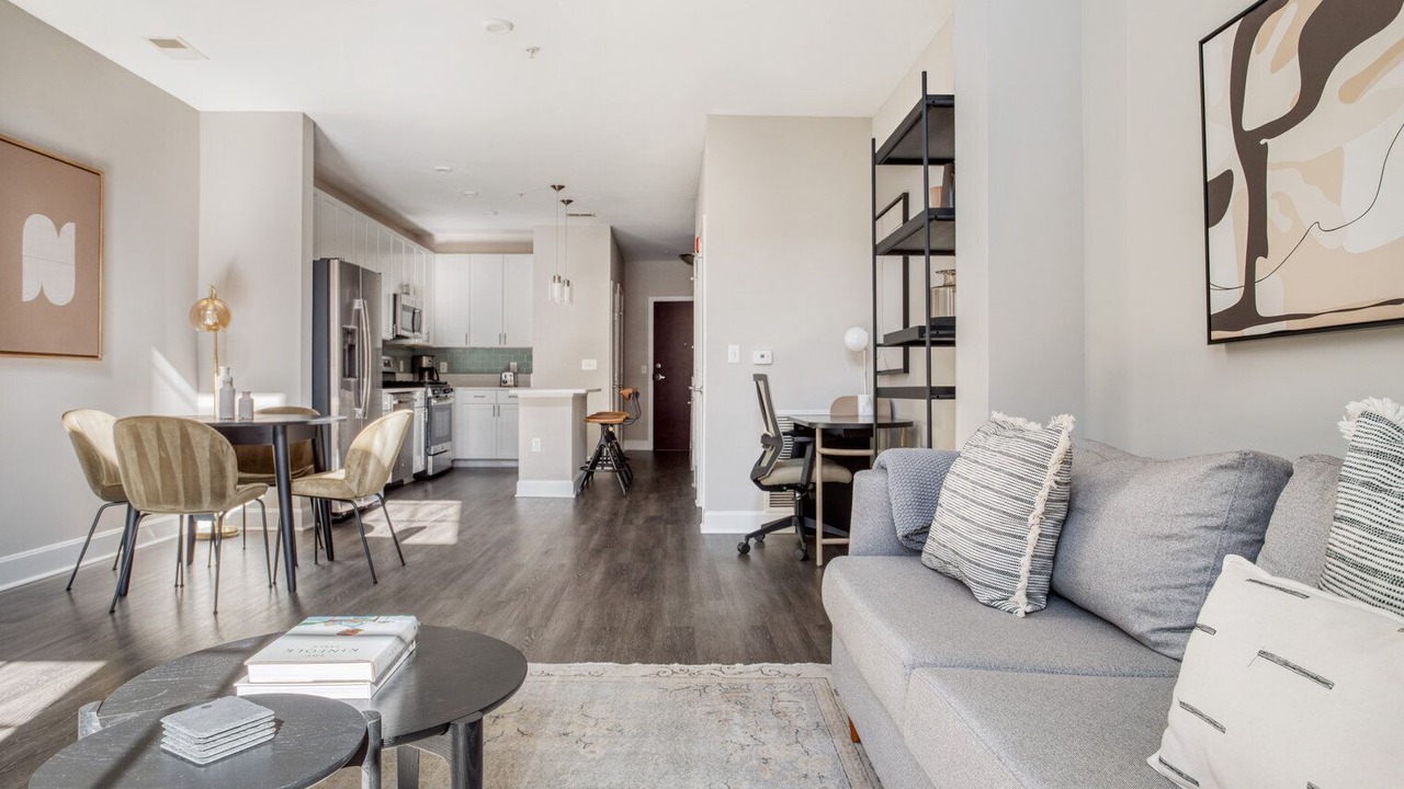 Photo of Livingroom in Bethesda