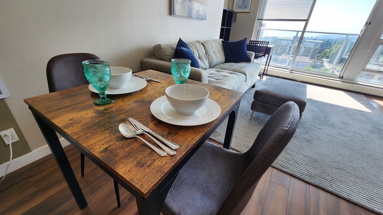 Photo of Livingroom in Central Lonsdale