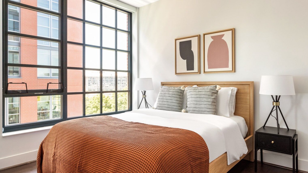 Photo of Bedroom in District Wharf