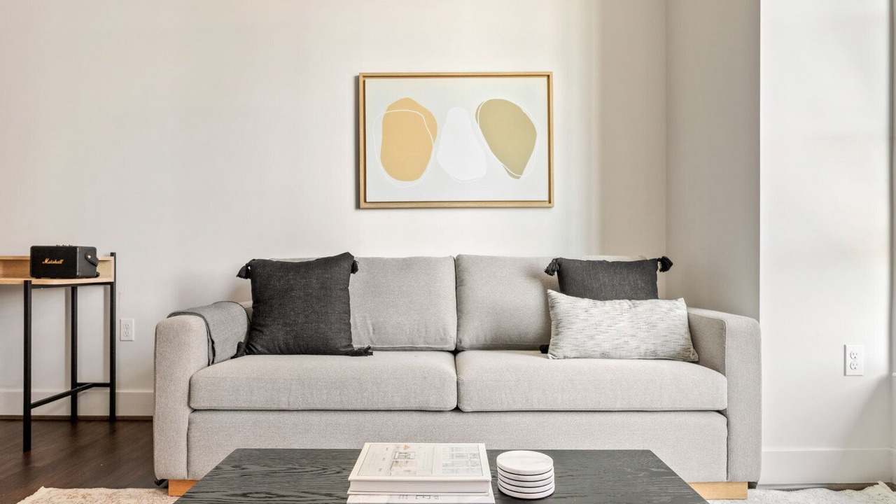 Photo of Livingroom in District Wharf