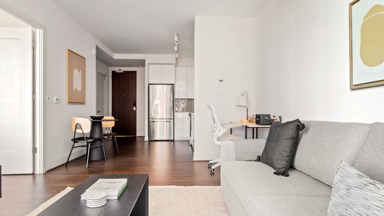 Photo of Livingroom in District Wharf