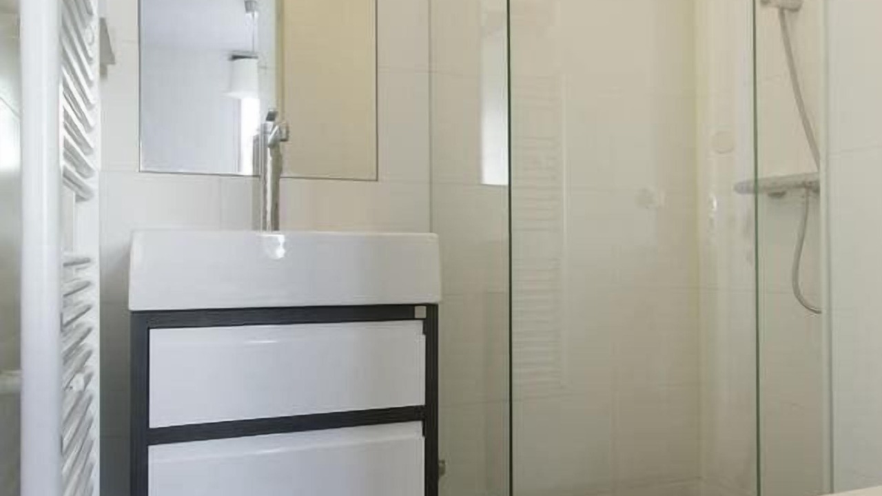 Photo of Bathroom in Jordaan