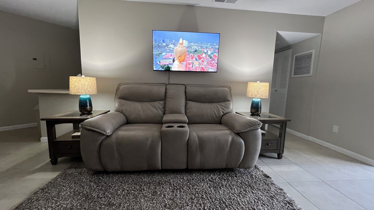 Photo of Livingroom in Ventura