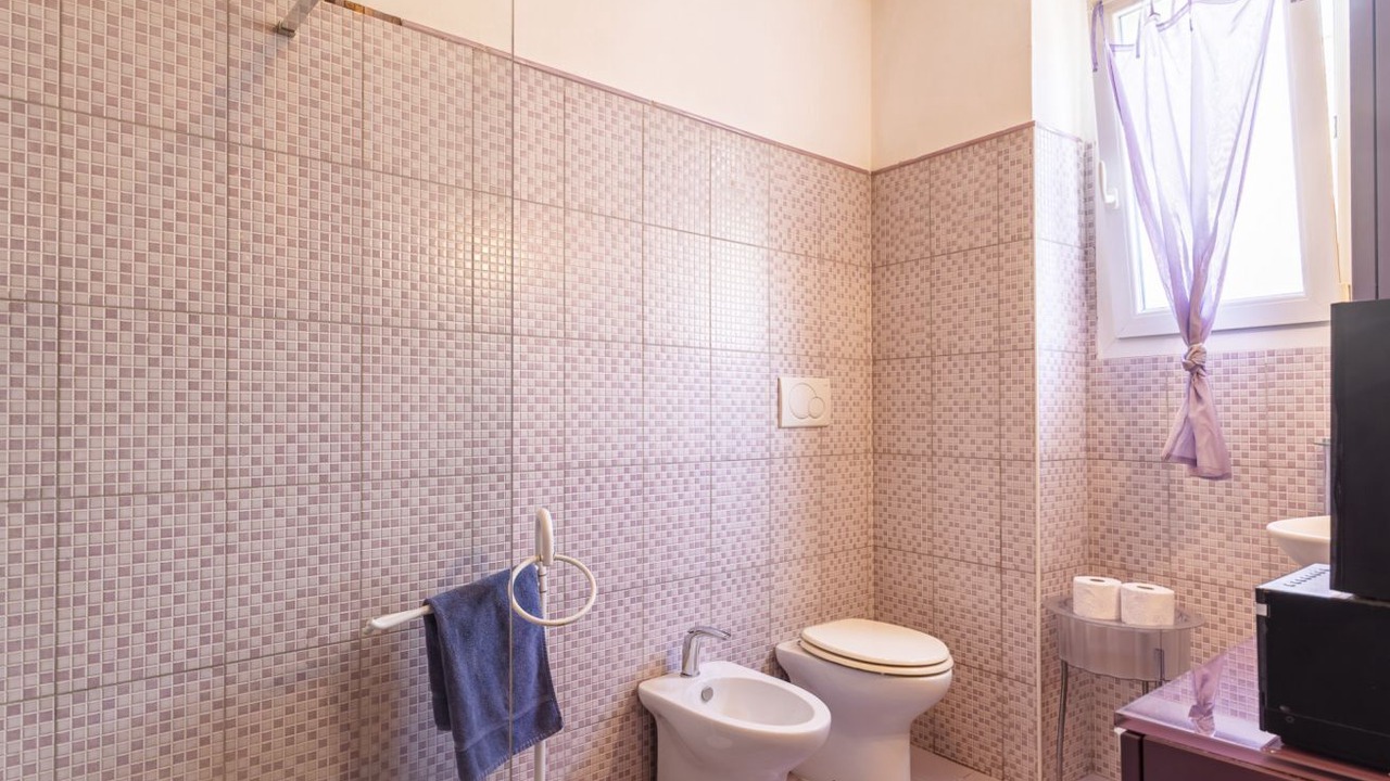 Photo of Bathroom in Livorno