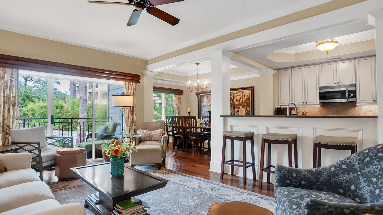 Photo of Livingroom in Harbour Town