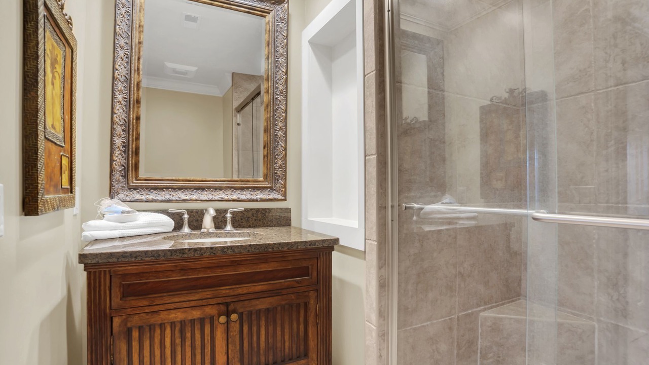Photo of Bathroom in Harbour Town