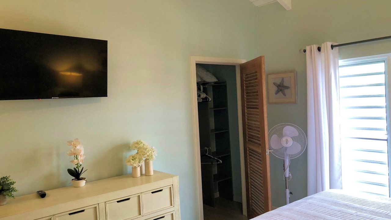 Photo of Bedroom in Estate Golden Rock