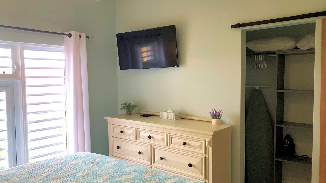 Photo of Bedroom in Estate Golden Rock