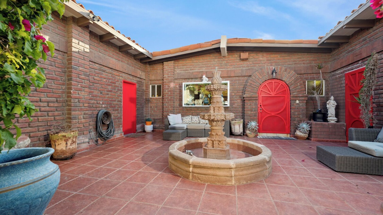 Photo of Patio Balcony in Real Del Mar