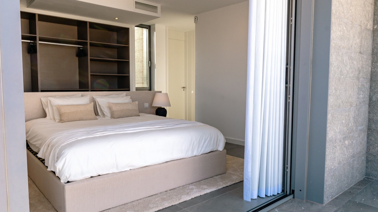 Photo of Bedroom in New Golden Mile