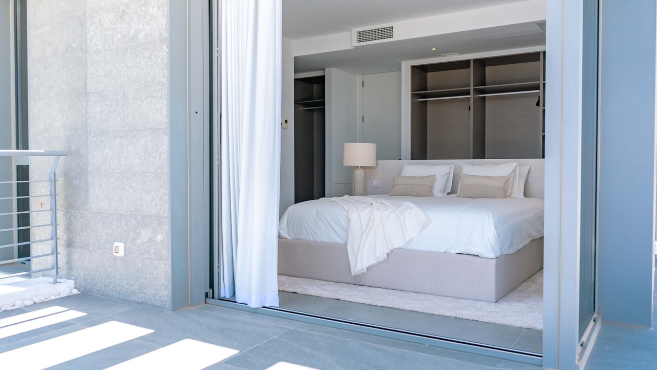 Photo of Bedroom in New Golden Mile