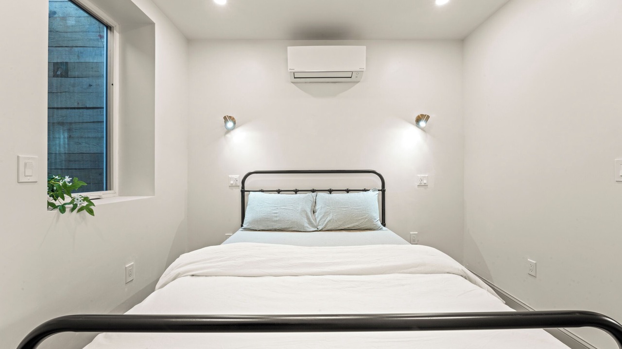 Photo of Bedroom in Brookland