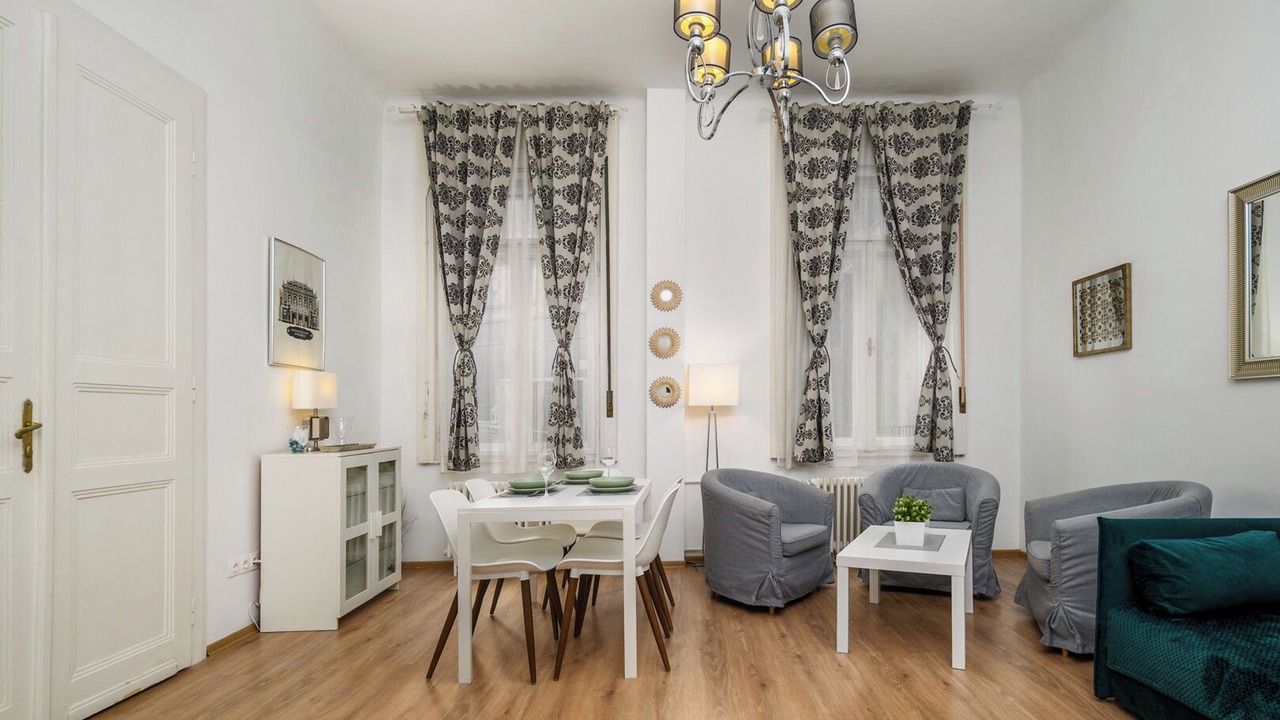 Photo of Livingroom in Inner City Budapest