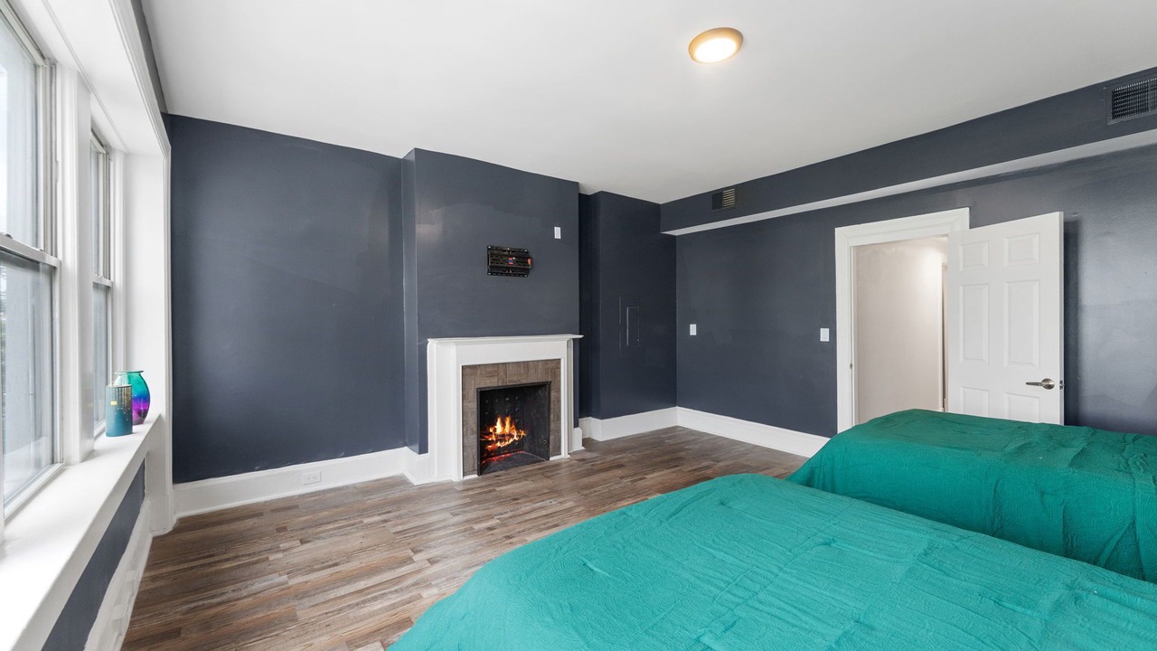 Photo of Bedroom in Kalorama Heights