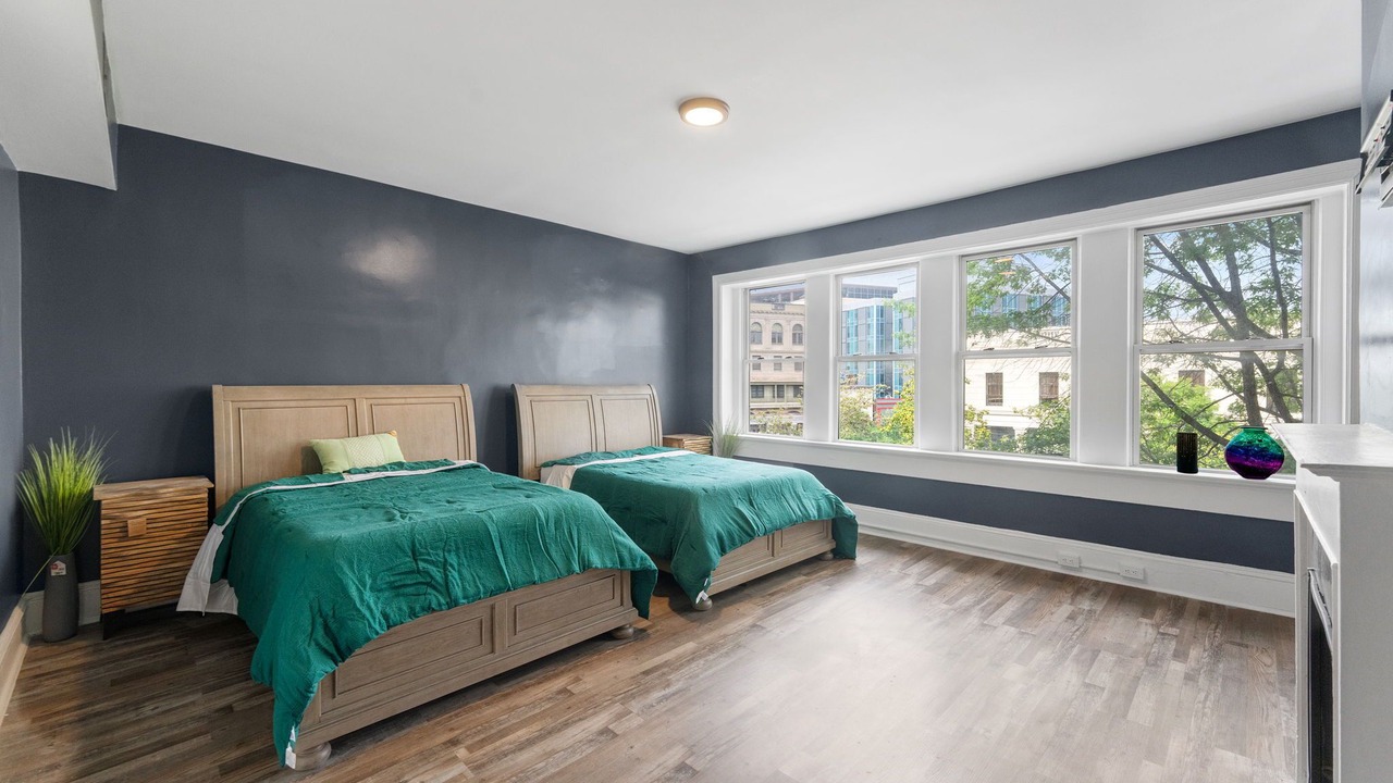 Photo of Bedroom in Kalorama Heights