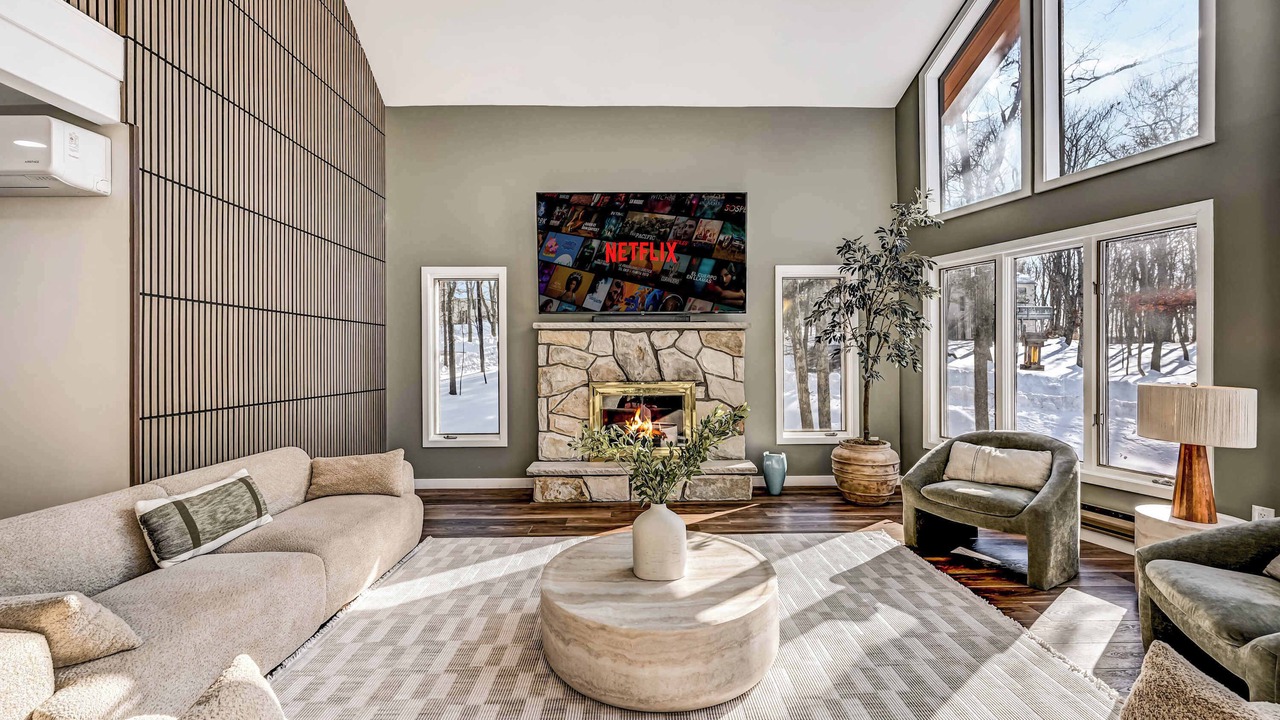 Photo of Livingroom in East Stroudsburg