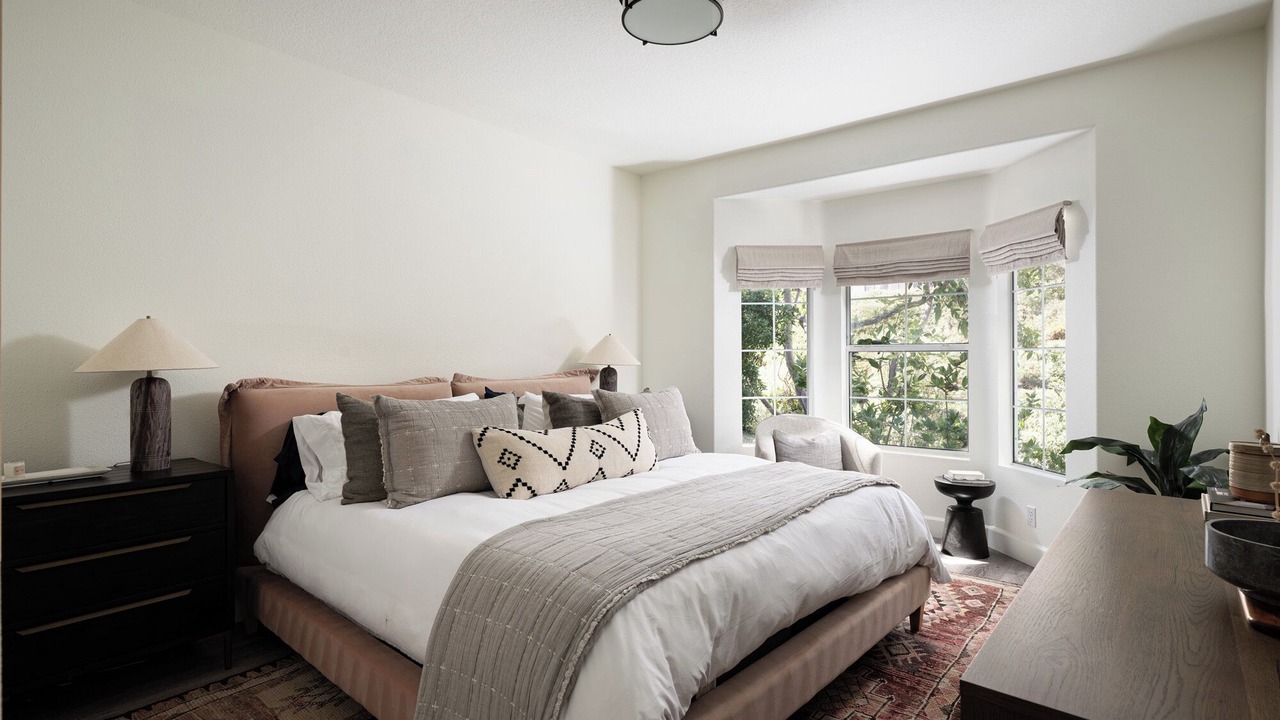 Photo of Bedroom in Newport Coast