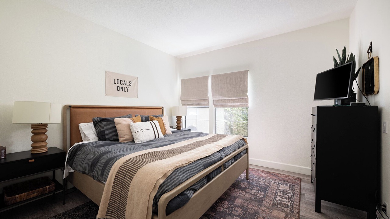 Photo of Bedroom in Newport Coast