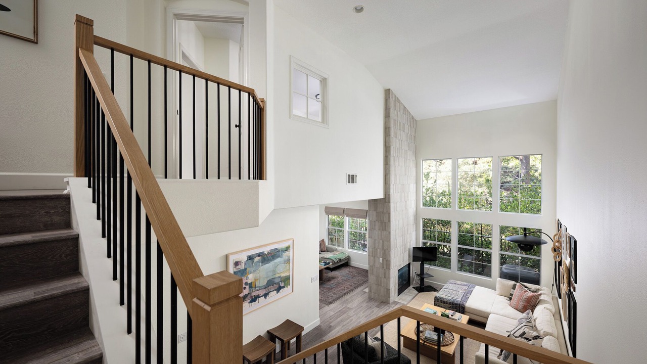 Photo of Livingroom in Newport Coast