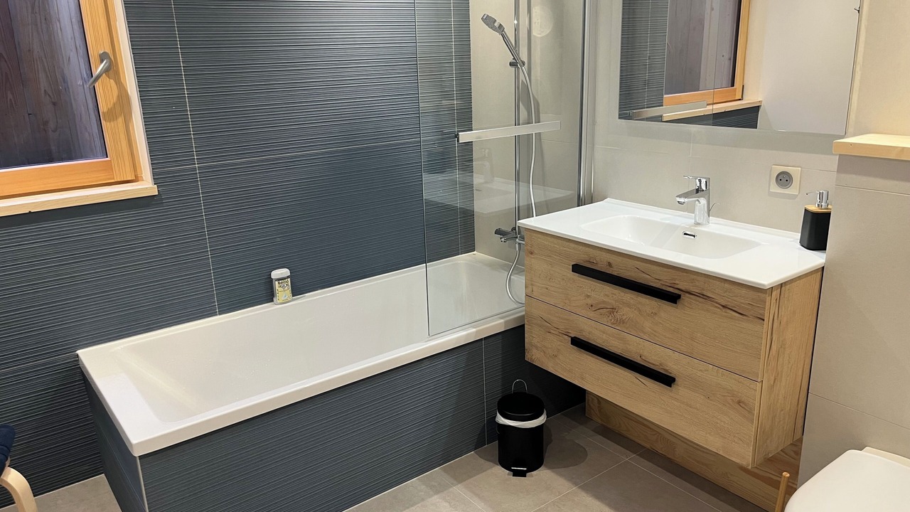 Photo of Bathroom in Crest-Voland