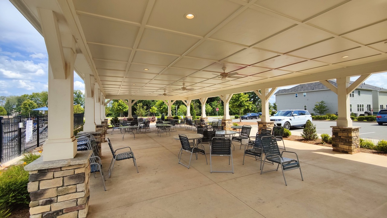 Photo of Outdoor in Davis Lake - Eastfield