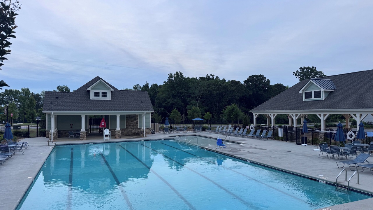 Photo of Outdoor in Davis Lake - Eastfield