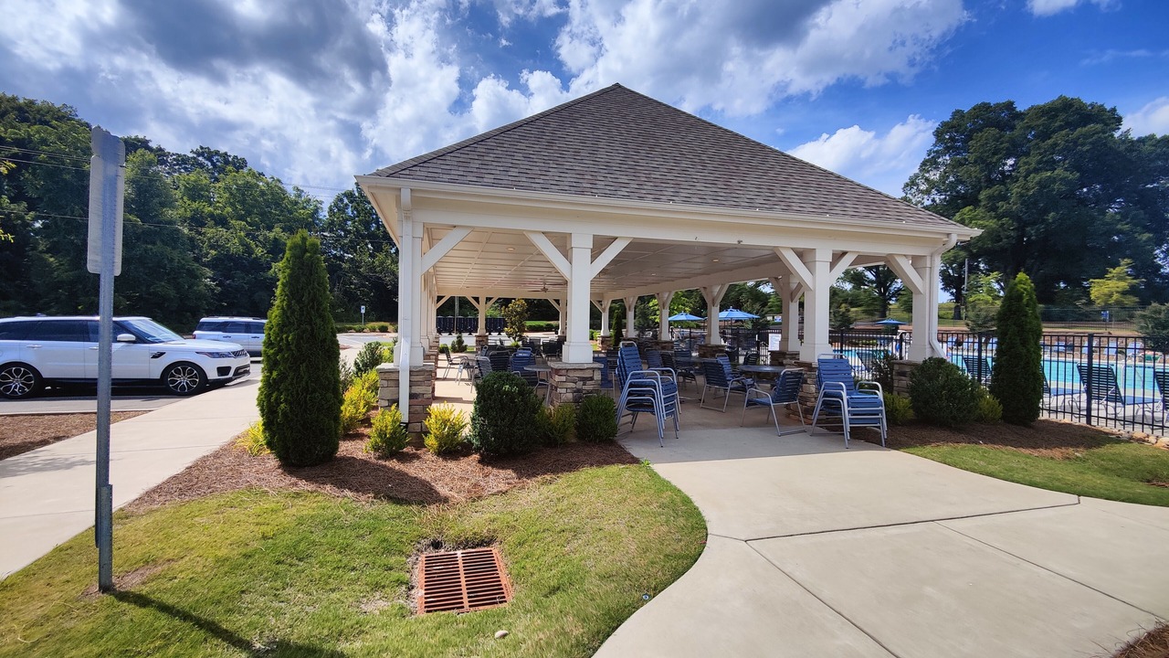 Photo of Outdoor in Davis Lake - Eastfield