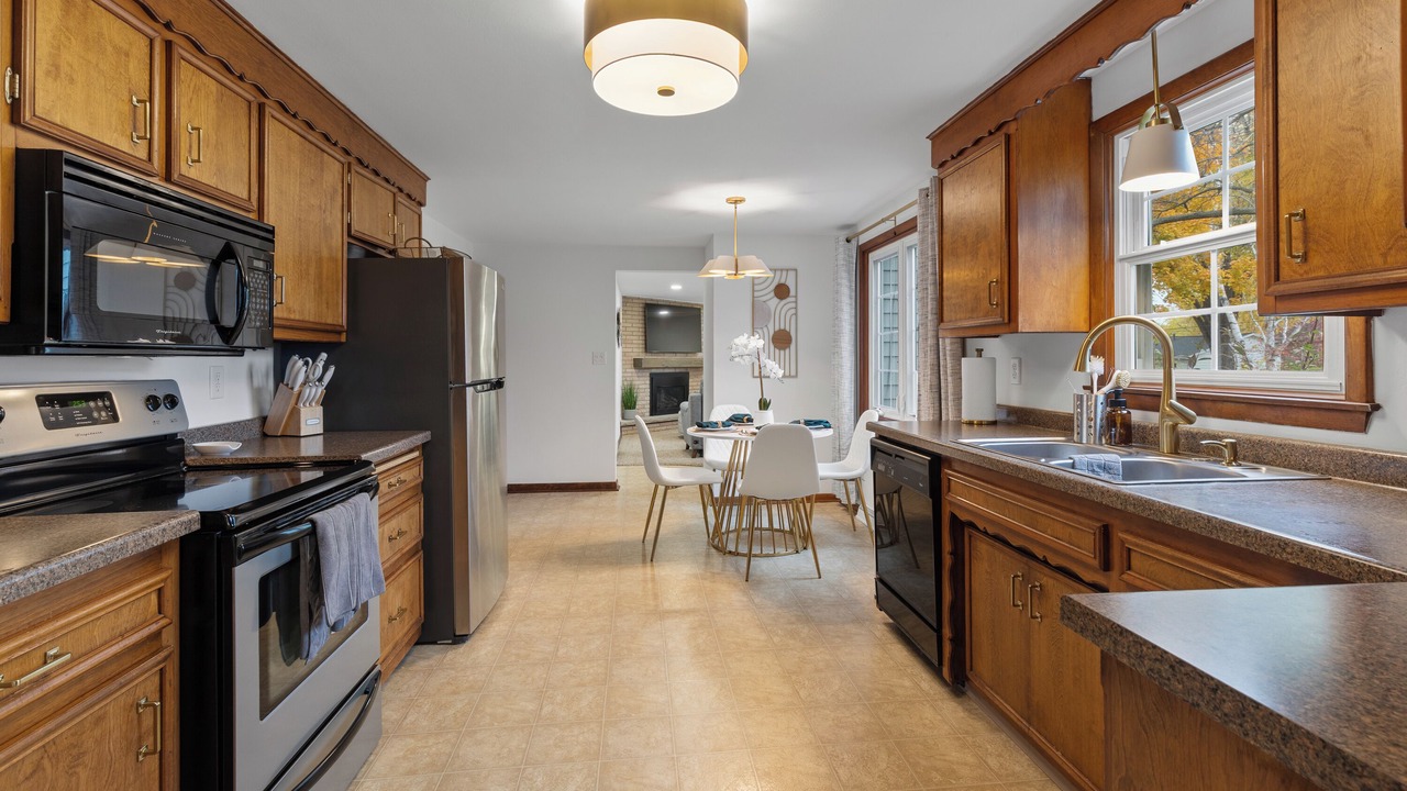 Photo of Kitchen in Ashwaubenon