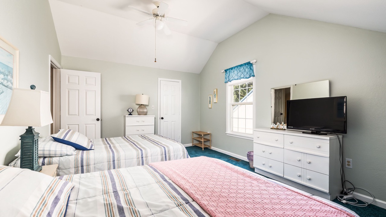 Photo of Bedroom in Bethany Beach
