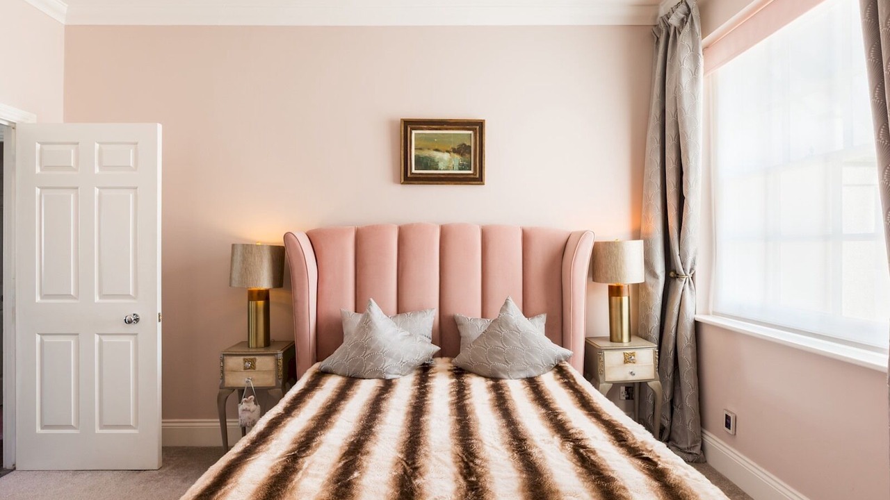 Photo of Bedroom in Leamington Spa
