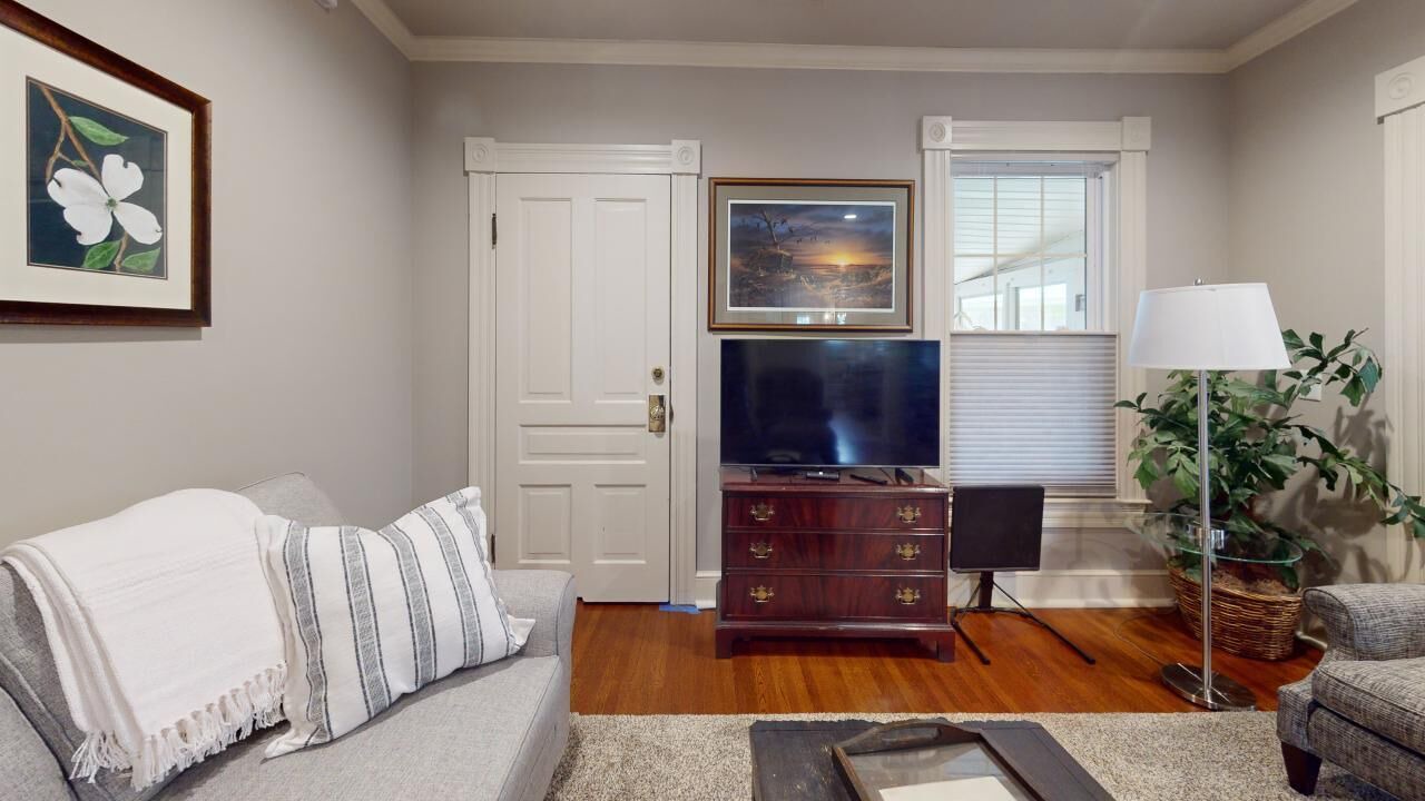 Photo of Livingroom in Danville