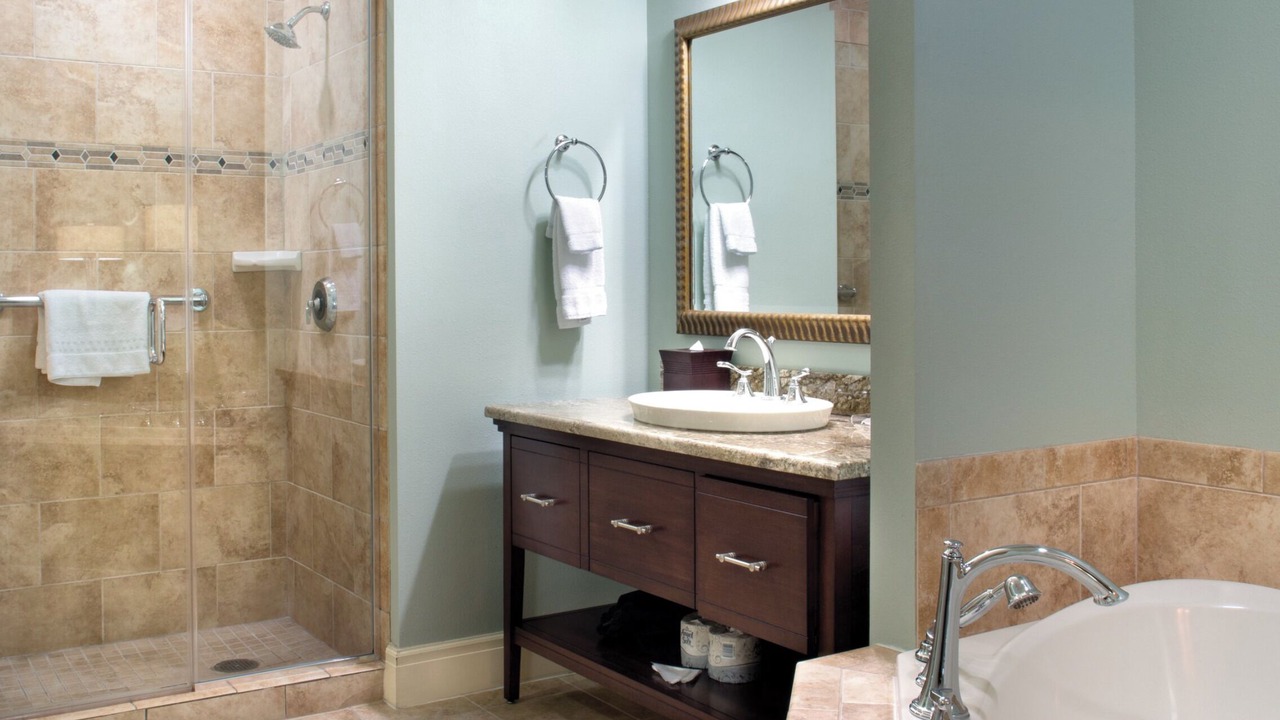 Photo of Bathroom in National Harbor