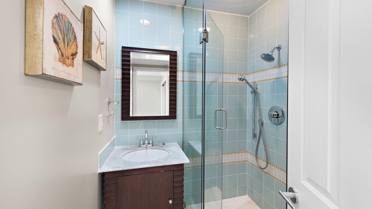 Photo of Bathroom in Laguna Beach