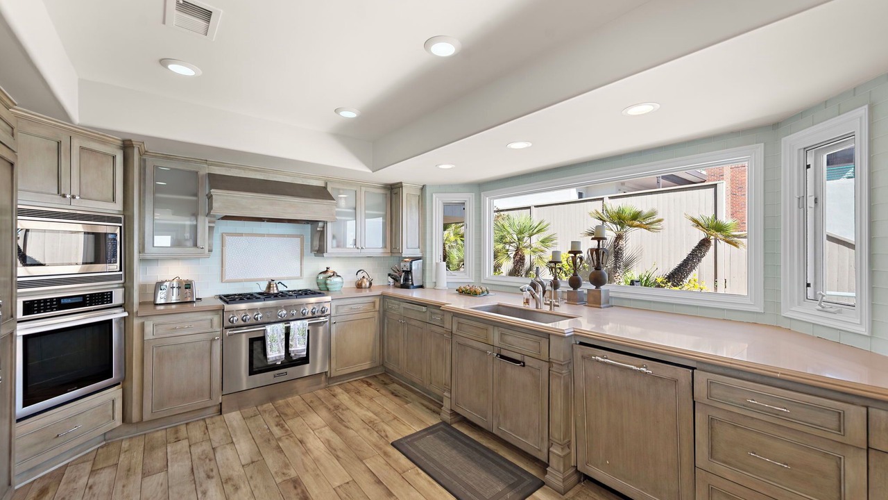 Photo of Kitchen in Laguna Beach