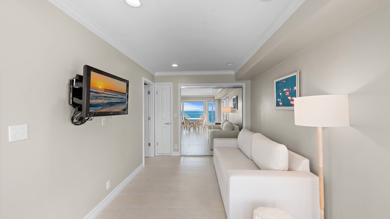 Photo of Livingroom in Laguna Beach