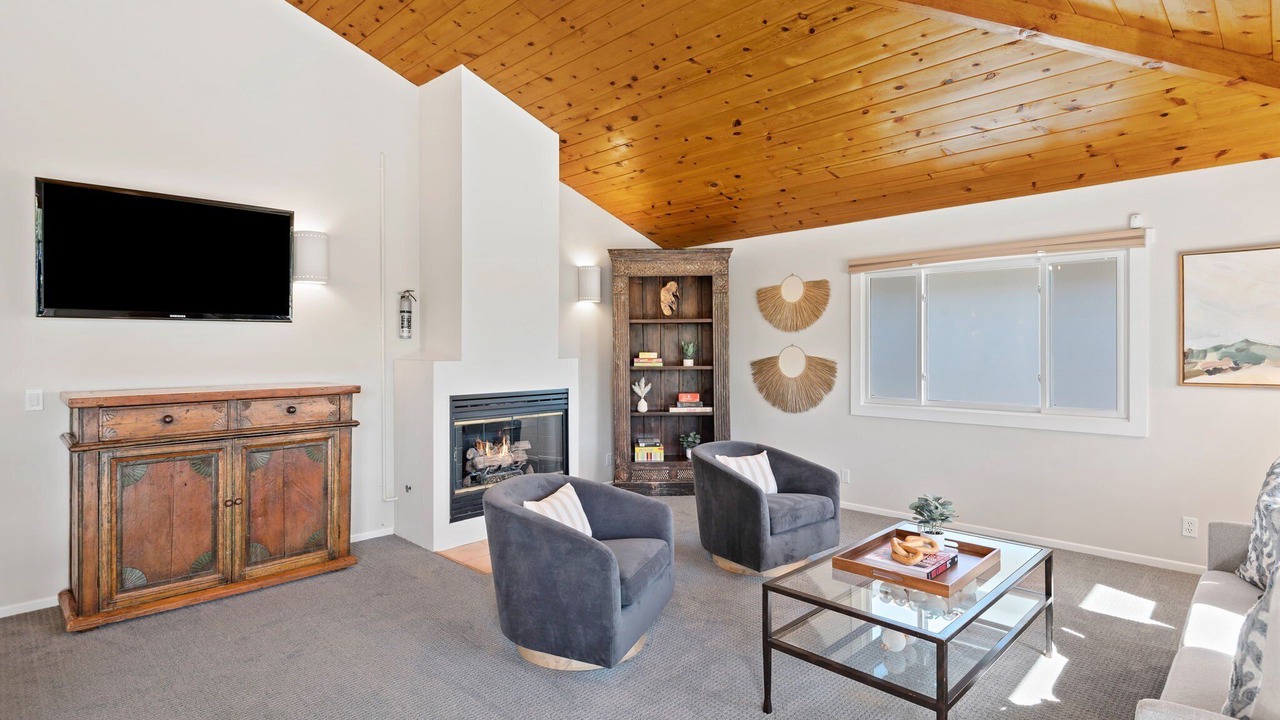 Photo of Livingroom in The Mesa