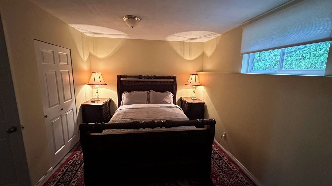Photo of Bedroom in Dollarton