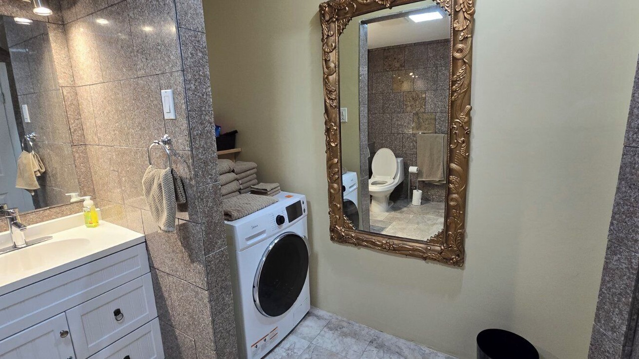 Photo of Bathroom in Dollarton