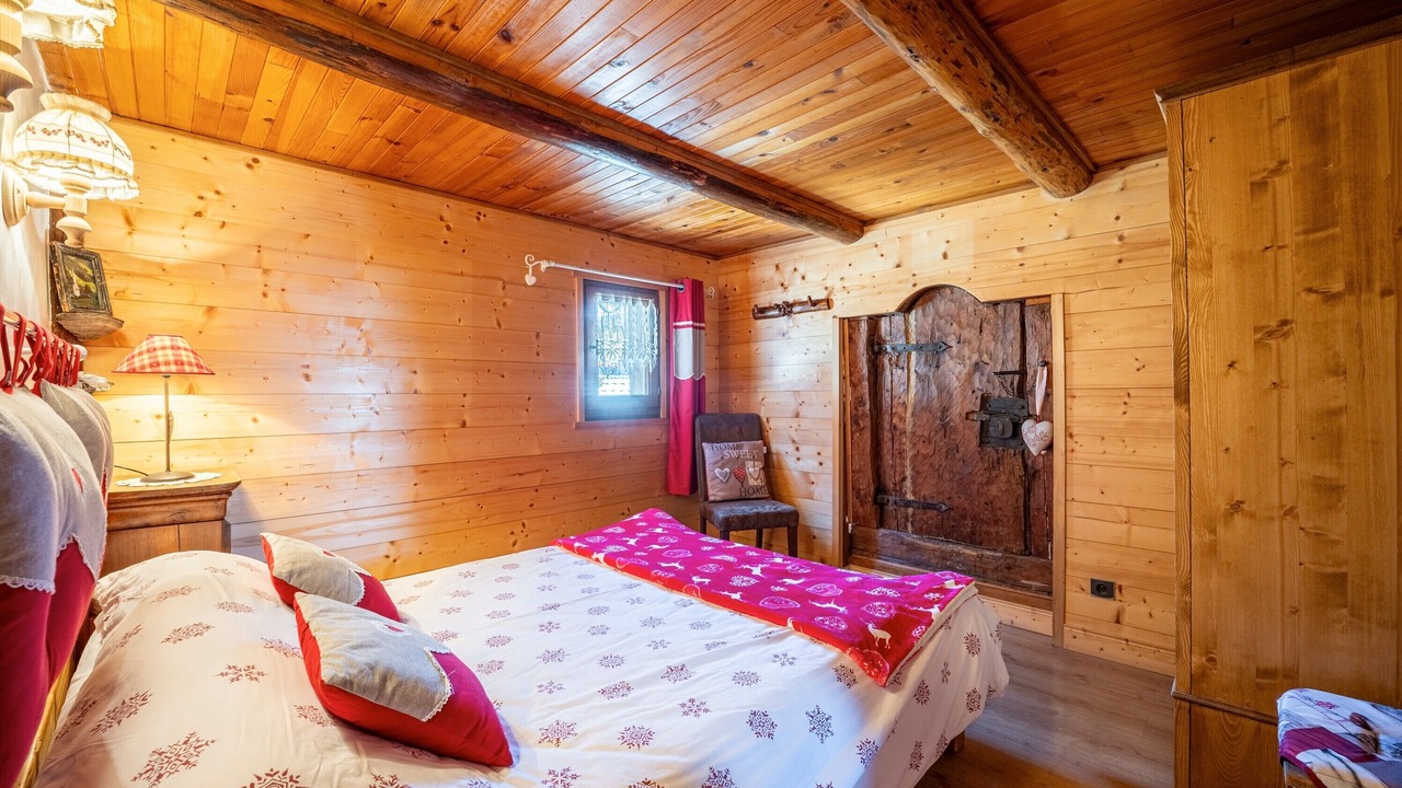 Photo of Bedroom in Hauteluce