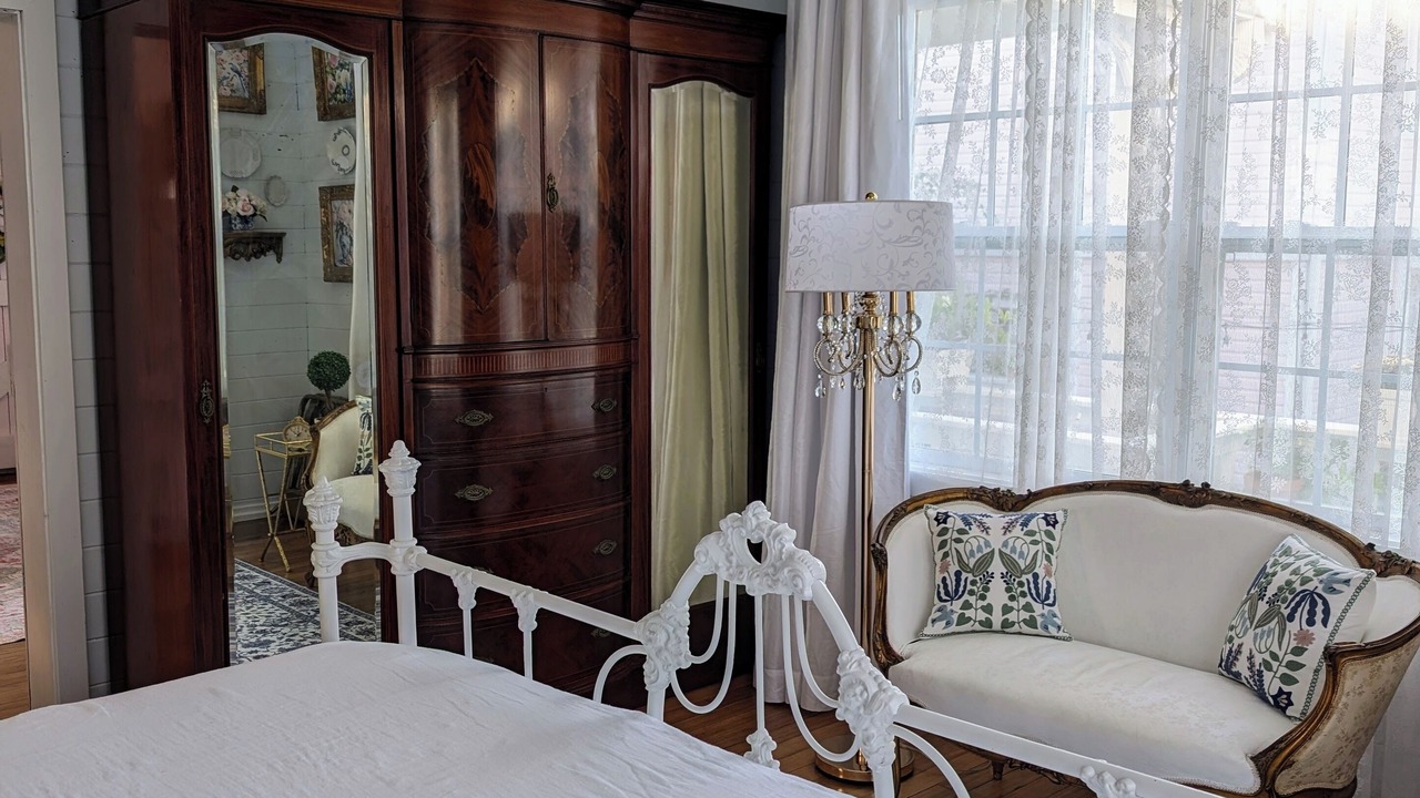 Photo of Bedroom in Galveston