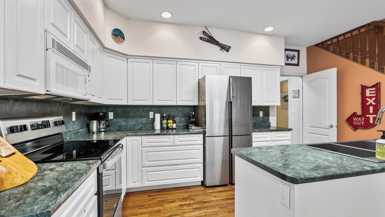 Photo of Kitchen in Sun Peaks