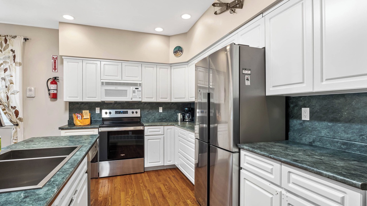Photo of Kitchen in Sun Peaks