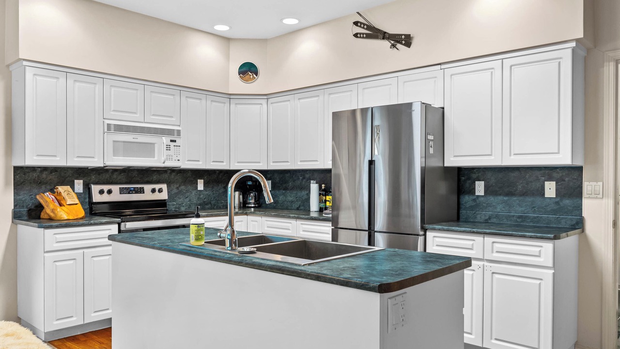 Photo of Kitchen in Sun Peaks