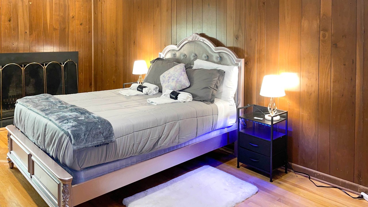 Photo of Bedroom in Bethesda