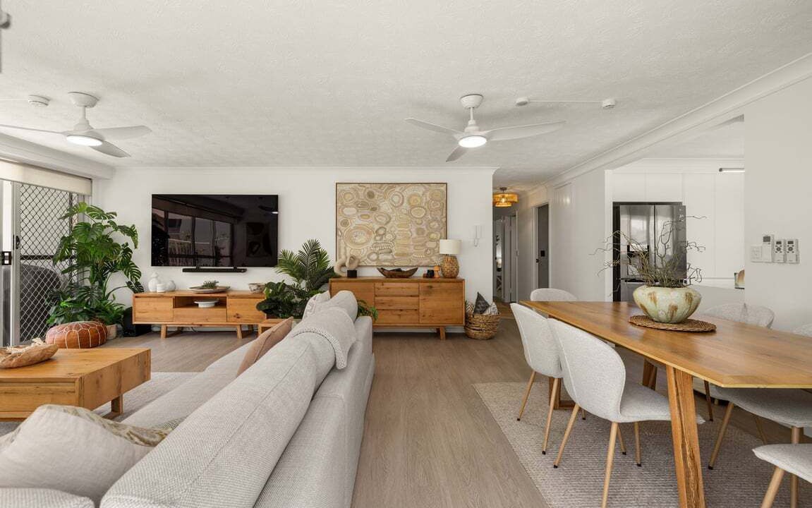 Photo of Livingroom in Burleigh Heads